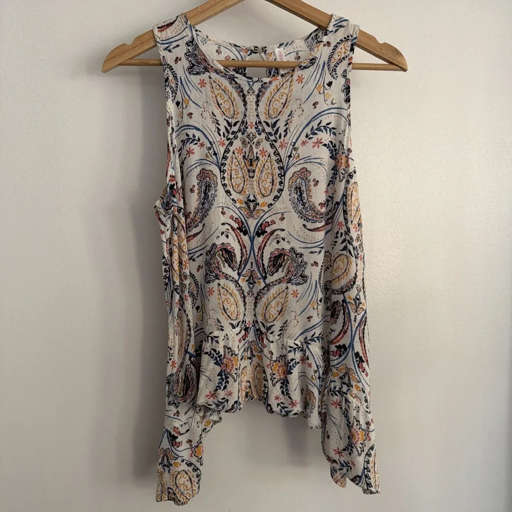 Womens sz XL Francesca's Miami Hippie/Boho Shirt Asymetrical hem